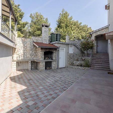 Family Apartments Jadrijevic Primošten Esterno foto